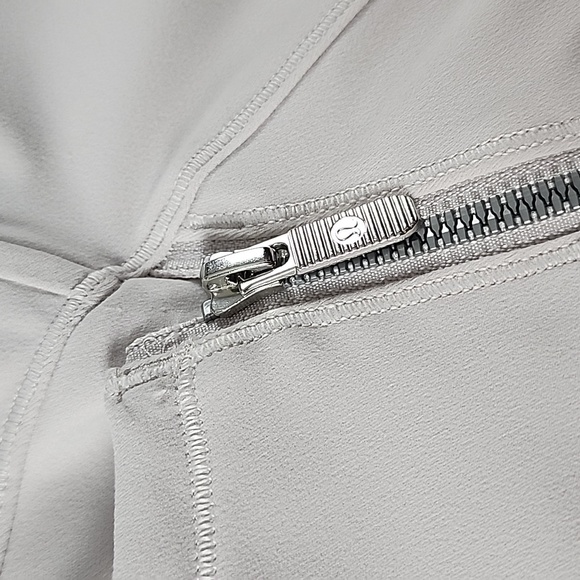 Lululemon Every Journey Hooded Zip Up Jacket Stone WhiteThumbholes Size 8 - Picture 4 of 13